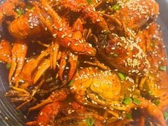 -肥肥虾庄·金牌油焖大虾(首义路店)