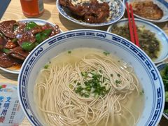 -鲁达面馆本帮风味(共康东路店)