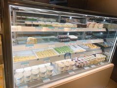 面包甜点陈列柜-甜丫丫西点(九环路店)