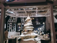 -Dior迪奥(上海世茂广场店)