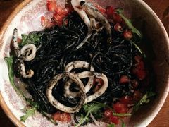 -斯普汇生蚝牛排馆(中骏世界城店)