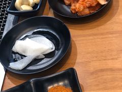 -肉甲韩国木炭烤肉(新壹街1店)