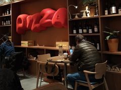 -必胜客(大宁路店)