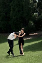 -至臻微拉婚纱摄影