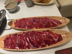 -左庭右院鲜牛肉火锅(金山万达店)