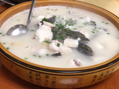 鱼头汤-洪福饭店·十八年老店