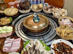 -阿山卓·野生菌火锅·纳西火塘烤肉