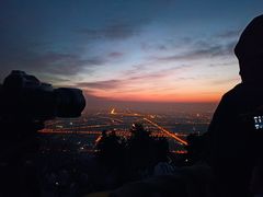 -鬼笑石后山停车场