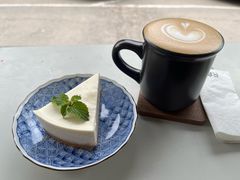 -花仓咖啡(祥安巷店)