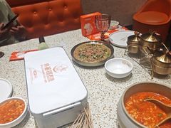 -小董哥烤串·爆汁大油边(故宫店)