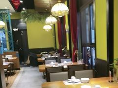 -黄泥岗·地道湖北菜(奥特莱斯店)