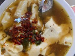 -伟伟羊杂馆