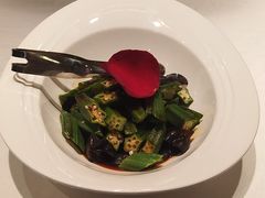 -海派美食·家宴海鲜青岛菜·石锅鲽鱼头(东方城店)