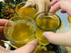煮啤酒-何师烧烤·香辣蟹·川菜·30年老品牌(太古里旗舰店)