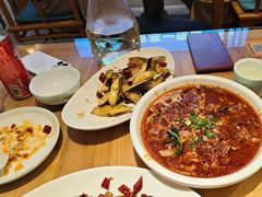 -严记小天府酸菜鱼(西四路店)