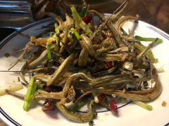 干煸针鱼-漳河青花椒鱼头火锅