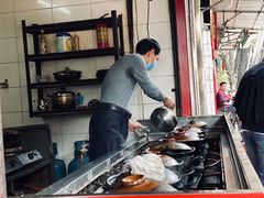 大堂-百家春好德来姜母鸭