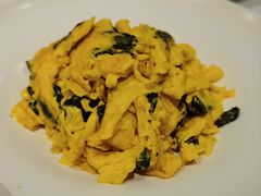 石耳炒土鸡蛋-品粹徽园·家常安徽菜