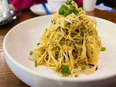 香葱拌笋衣-小大董·烤鸭(王府井apm店)