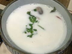 椰汁鸡汤-Hi YOU你的饭局泰餐厅(雍和宫店)
