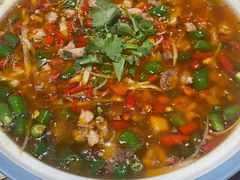 自贡鲜锅兔-三叔特色自贡菜(中海国际店)