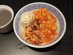 -涨巢·潮玩水疗局