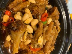 招牌脱骨凤爪-京城小江南·北京烤鸭·江南土菜·白鱼(中关村店)