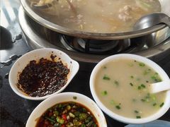 -老来福·非遗酸汤兔(凯旋路店)