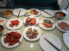-火宴山海鲜自助火锅(新世界店)