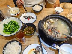 姬松茸炖鸡-妈妈的味道(和顺古镇店)