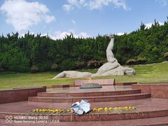 -上海市龙华烈士陵园