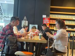 -星巴克(广州南站A18检票口楼上)