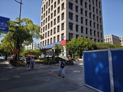 -淞虹路P+R停车场