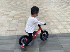 -八爪矩阵极限运动馆·儿童平衡车·感统训练(南海子公园校区)