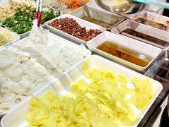 -宝龙城(杭州滨江店)