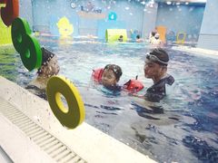 -龙格亲子游泳•水育早教运动中心