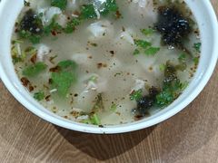 -三好食堂(煎饺·馄饨·肉饼米线·盛世广场店)