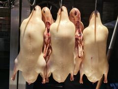 -四季民福烤鸭店(外滩外白渡桥店)