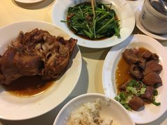 -阿水狮猪脚大王(台中公园店)
