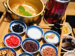 -周小明火锅(黑金冠社区店)