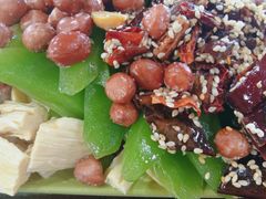 -金卯白肉罩火烧