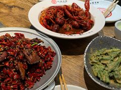 -叶派龙虾•招牌香辣蟹·海鲜(中海国际店)