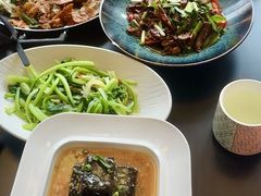 -桥边小楼·手工云南菜·古城观景小楼