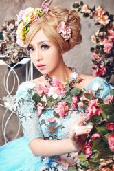 -星元素cosplay动漫摄影写真工作室