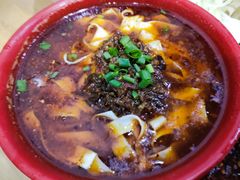 -雷祖芳老妈蹄花店