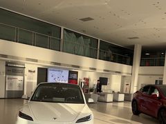 -TESLA 特斯拉(北京后沙峪特斯拉中心)