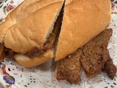 豬扒包-喜莲咖啡