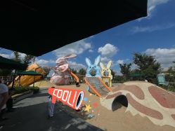 -季高兔窝窝亲子园(上海薰衣草公园店)