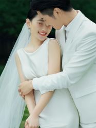 -第一夫人婚纱摄影(南京店)