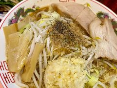 二郎系拉面-拉面莊夢語＆中华料理八椿
